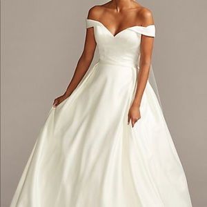 Off the Shoulder Satin Ball Gown Wedding Dress